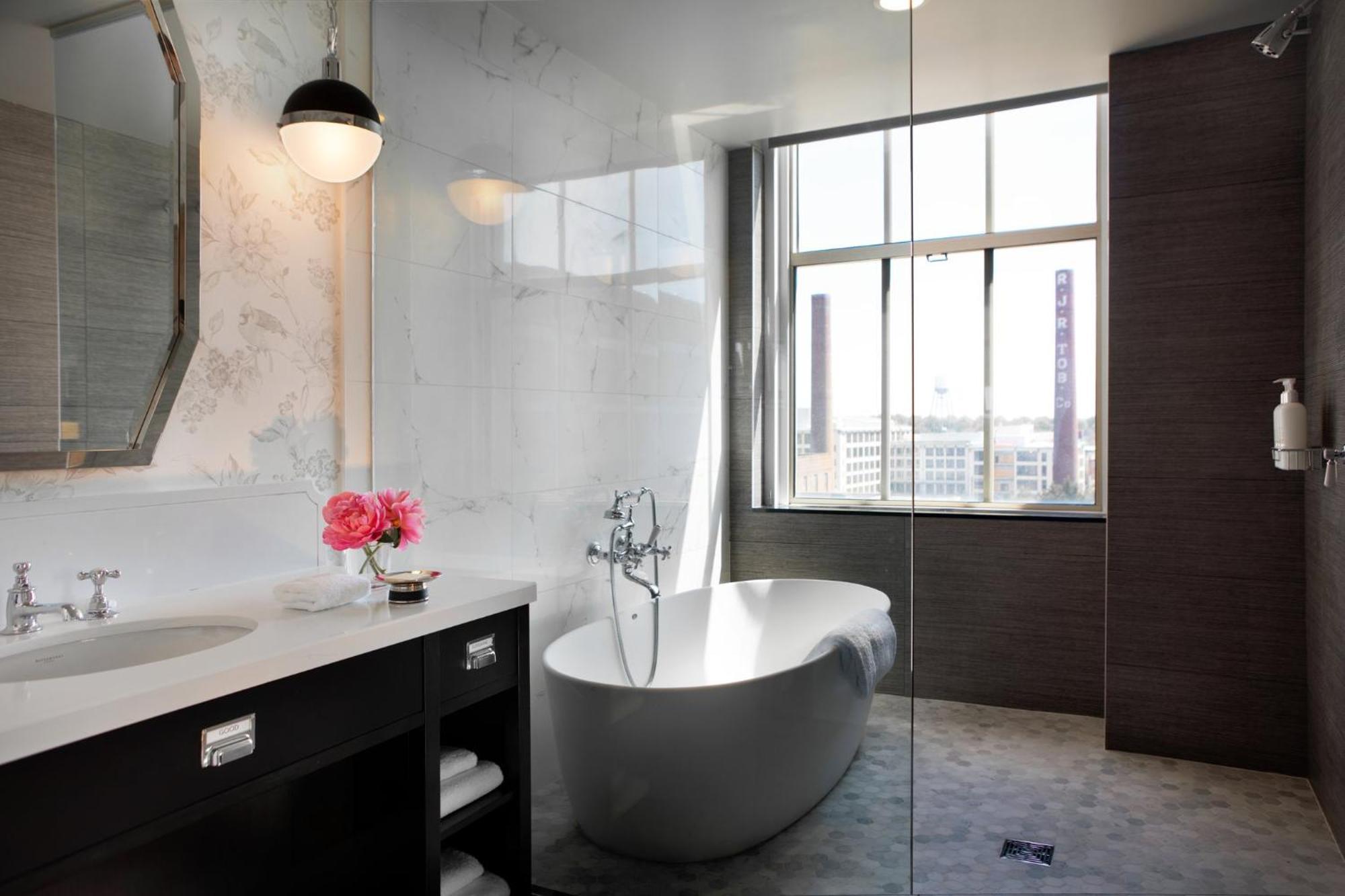 One-Bedroom Suite,1722985635:JPEG